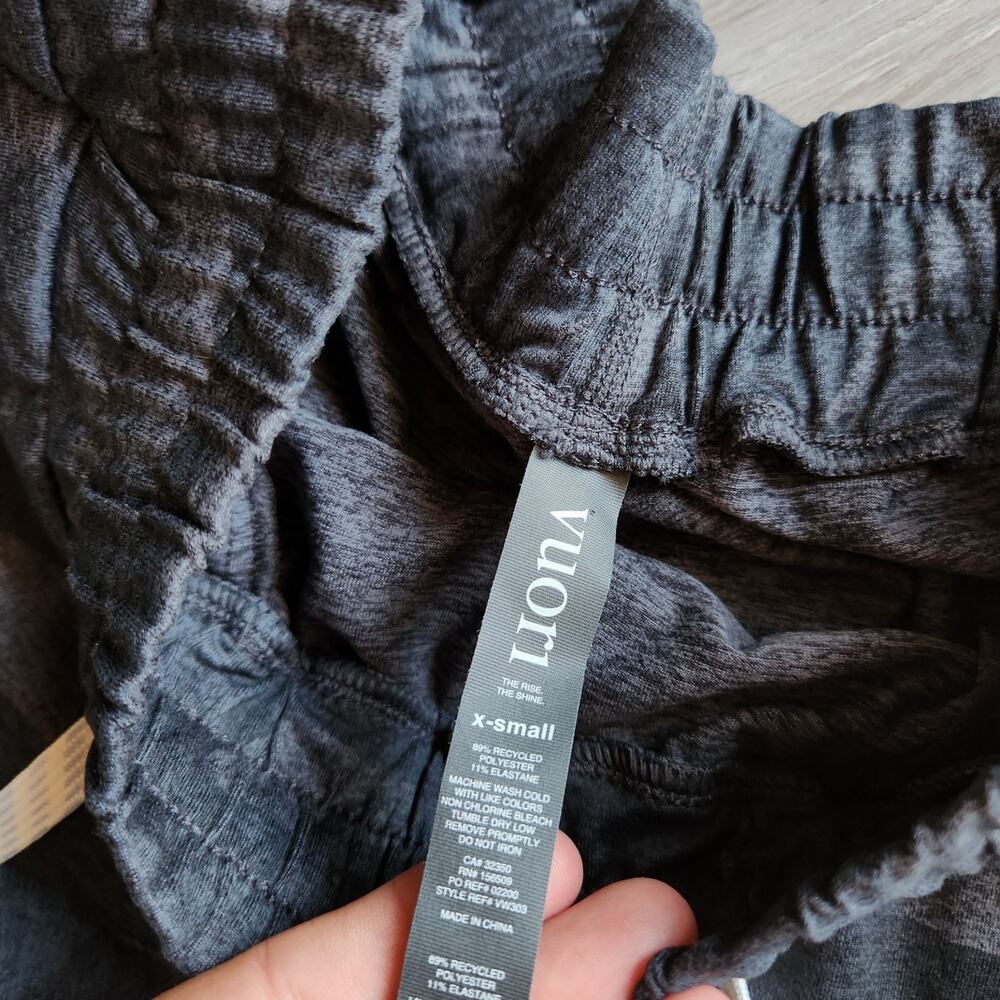 (XS) Vuori Joggers - Picture 3 of 4